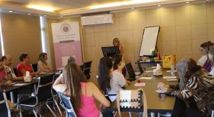 محاضرة لمدربة الحياة نسرين رباح حول تخطي صعوبات وتحديات الحياة