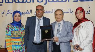 بالصور: تكريم الشاعر محمد علي شمس الدين في قناريت