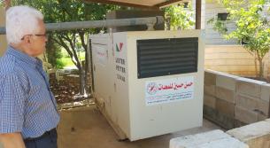 مولد كهرباء بحالة ممتازة معروض للبيع في الخيام