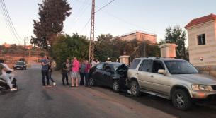 جرح فتاتين في حادث سير في مركبا