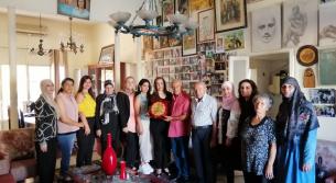 درع من التجمع في الجنوب تكريماً لمنير كسرواني‎