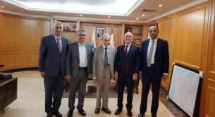 أنور الخليل تابع حاجات المنطقة مع وزيري المالية والأشغال العامة