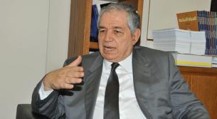 سمير الجسر يردّ على جبران باسيل حول الناجحين في مجلس الخدمة