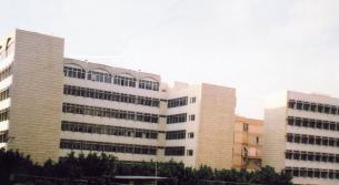 الليسه دي زار توضح موضوع الطفل جواد مسلم