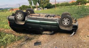 انقلاب سيارة على طريق عام برج الملوك - الخيام