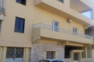 شقة سكنية في ساحة الخيام، تصلح ‎أيضاً لمكتب او لعيادة، معروضة للبيع