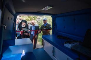 اليونيفيل تسلّم مؤسسة عامل عيادة متنقلة دعما للقرى الحدودية في جنوب لبنان