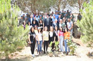 بالصور: الكتيبة الهندية في اليونيفيل تطلق حملة تشجير واسعة احتفالاً بيوم البيئة العالمي