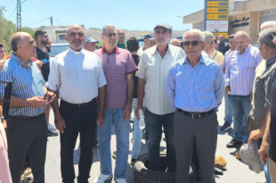 وقفة احتجاجية لأهالي دير ميماس وبرج الملوك والقليعة وجديدة مرجعيون اعتراضًا على استمرار حرق النفايات في مكب كفرتبنيت