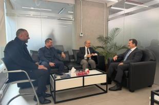 لقاءات وزارية لشحادة: الذكاء الاصطناعي والأوضاع العامة على طاولة البحث